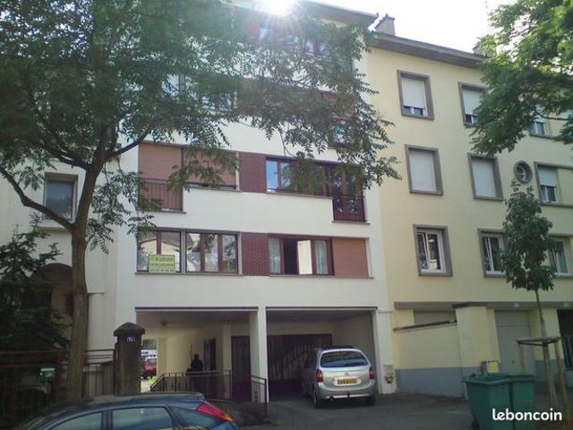 Studio 1 pièce 24 m²