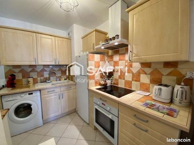 Studio 1 pièce 24 m²