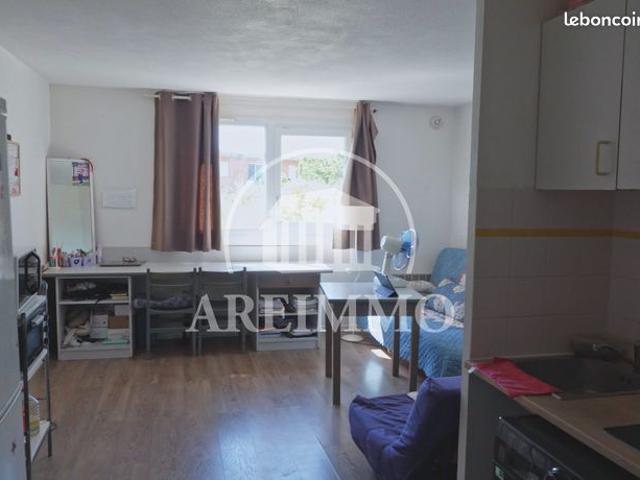 Studio 1 pièce 24 m²