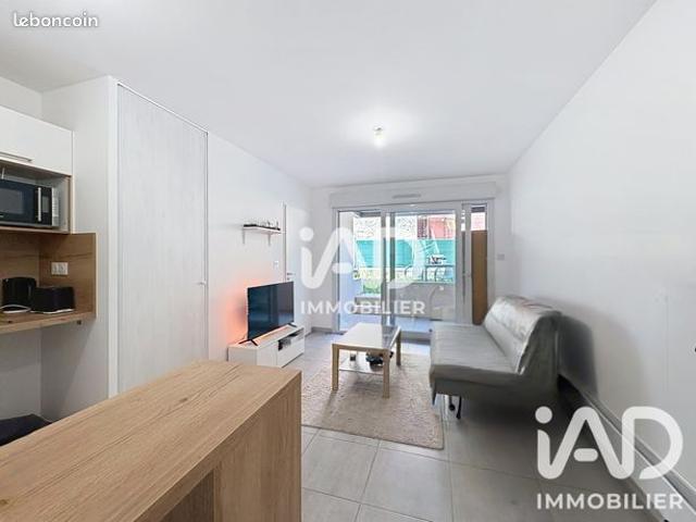 Studio 1 pièce 24 m²