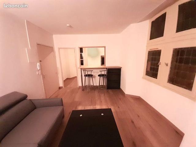 Studio 1 pièce 24 m²