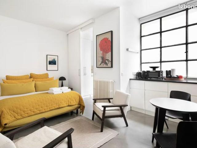 Studio 1 pièce 24 m²