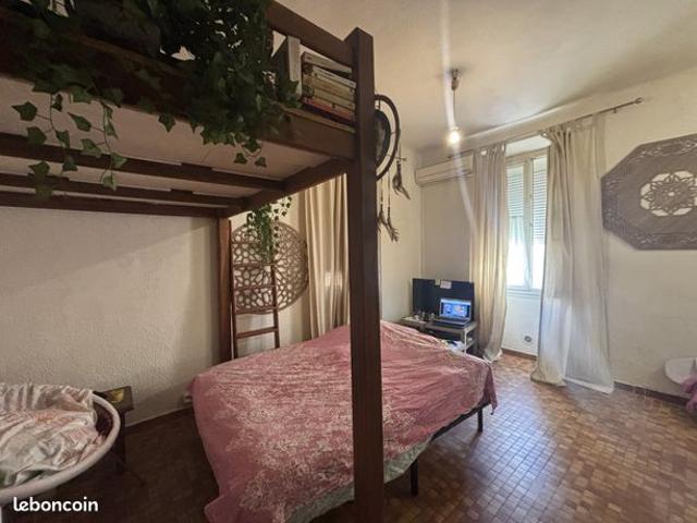 Studio 1 pièce 24 m²