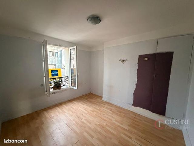 Studio 1 pièce 24 m²