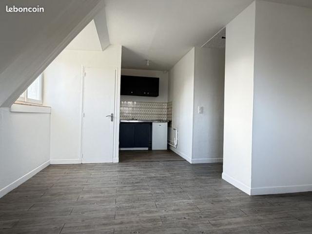 Studio 1 pièce 24 m²