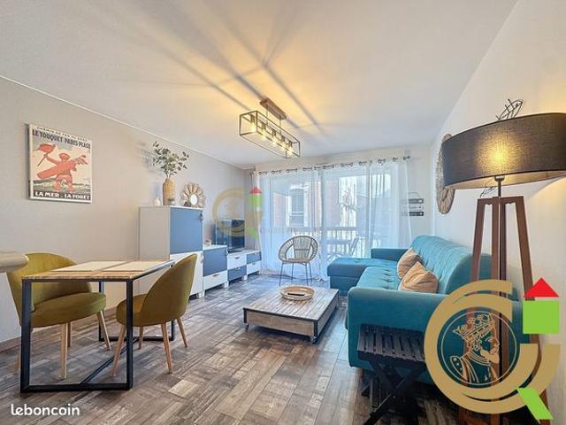 Studio 1 pièce 24 m²