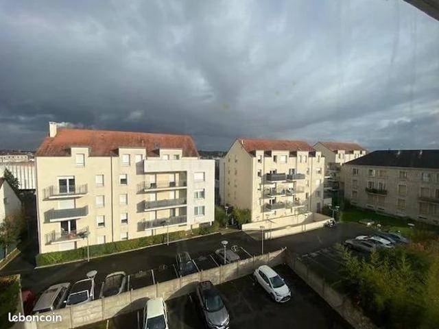 Studio 1 pièce 24 m²