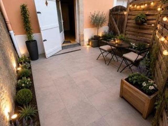 Studio 1 pièce 24 m²