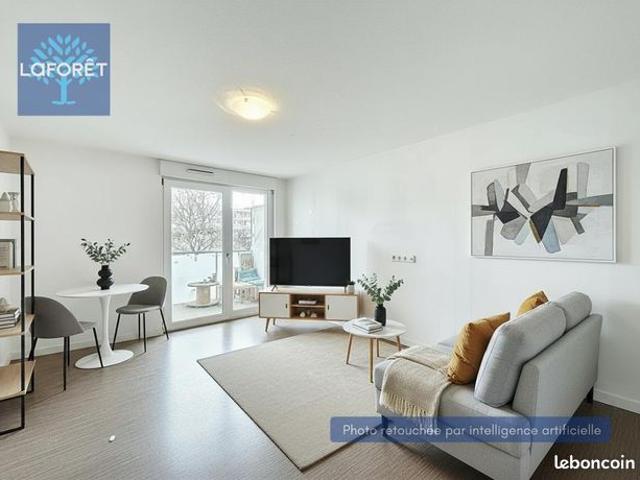 Studio 1 pièce 24 m²