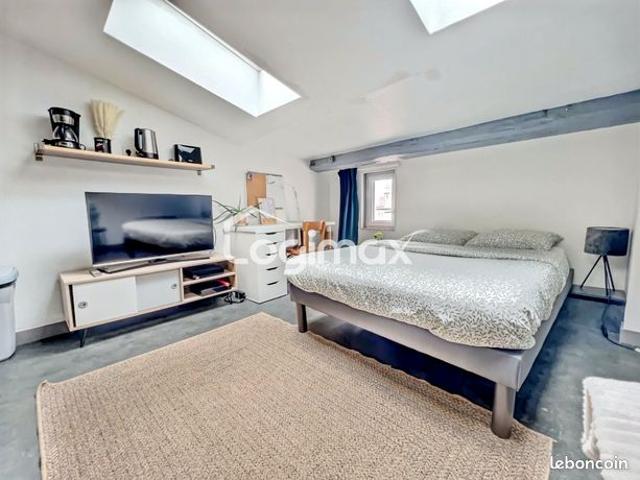 Studio 1 pièce 24 m²