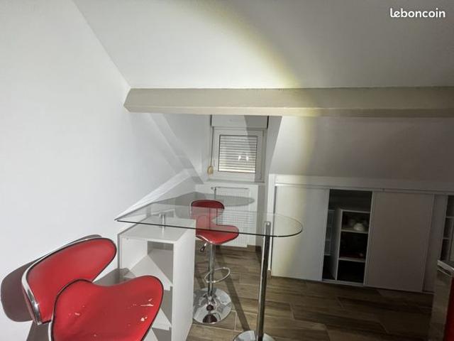 Studio 1 pièce 24 m²