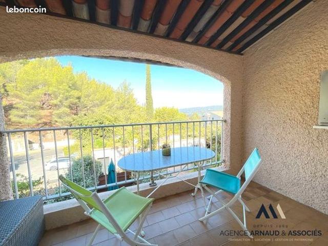 Studio 1 pièce 24 m²