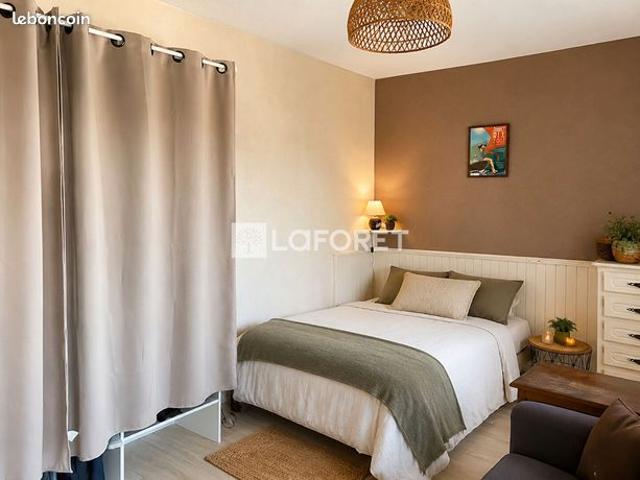 Studio 1 pièce 24 m²