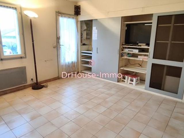 Studio 1 pièce 24 m²