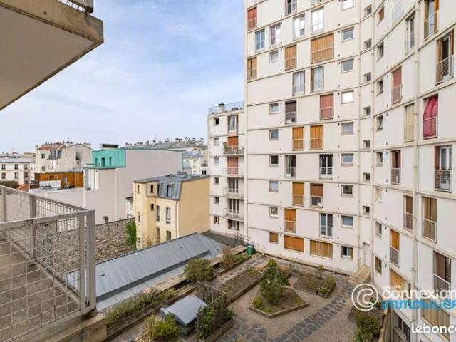 Studio 1 pièce 24 m²