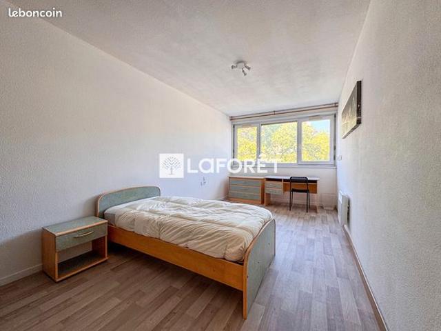 Studio 1 pièce 24 m²