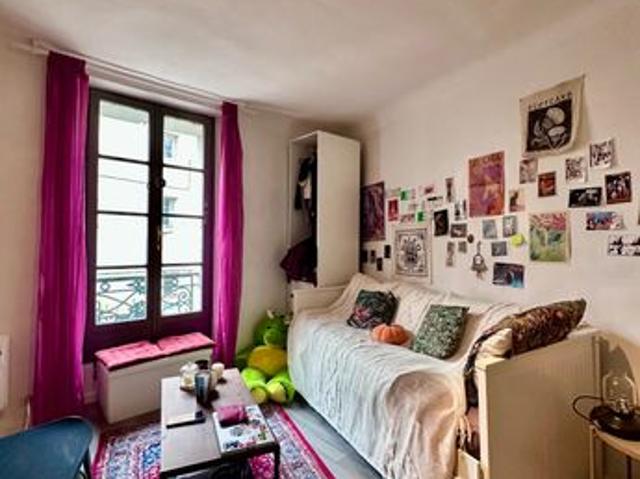 Studio 1 pièce 24 m²