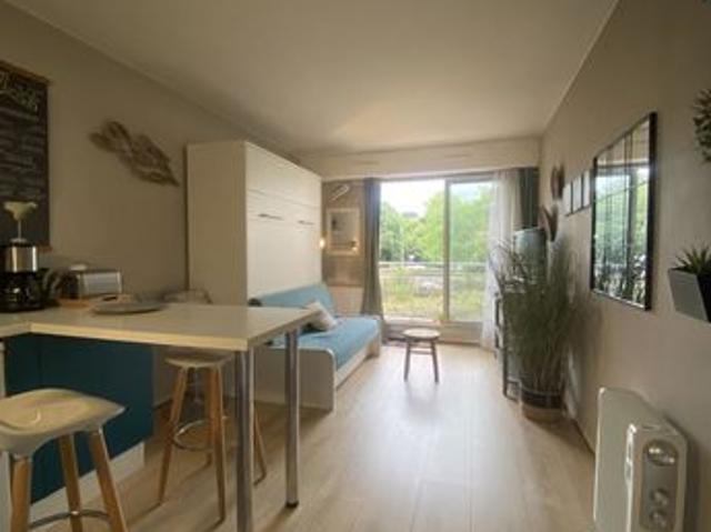 Studio 1 pièce 24 m²