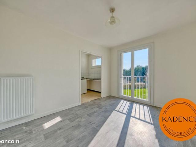 Studio 1 pièce 24 m²
