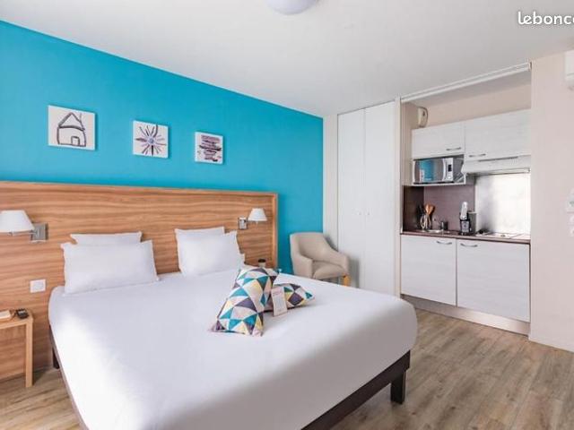 Studio 1 pièce 24 m²