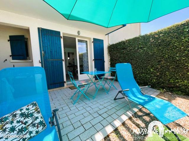 Studio 1 pièce 24 m²