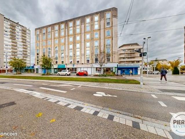 Studio 1 pièce 24 m²