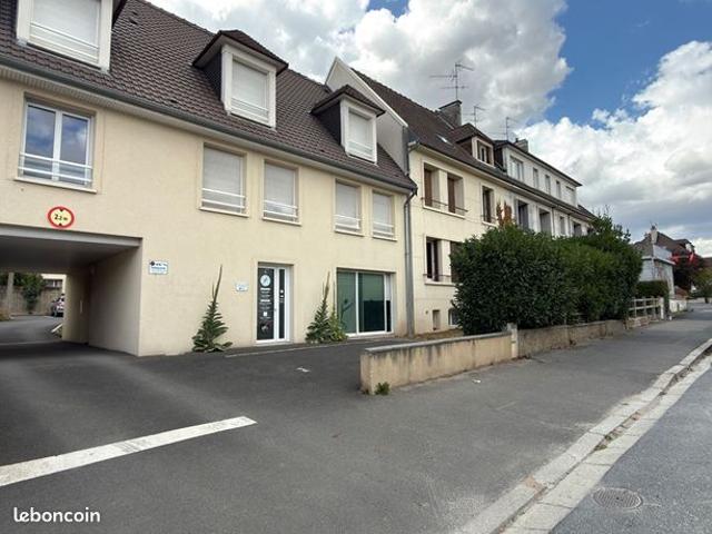 Studio 1 pièce 24 m²