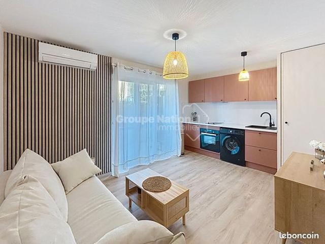 Studio 1 pièce 24 m²