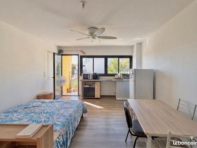 Studio 1 pièce 24 m²