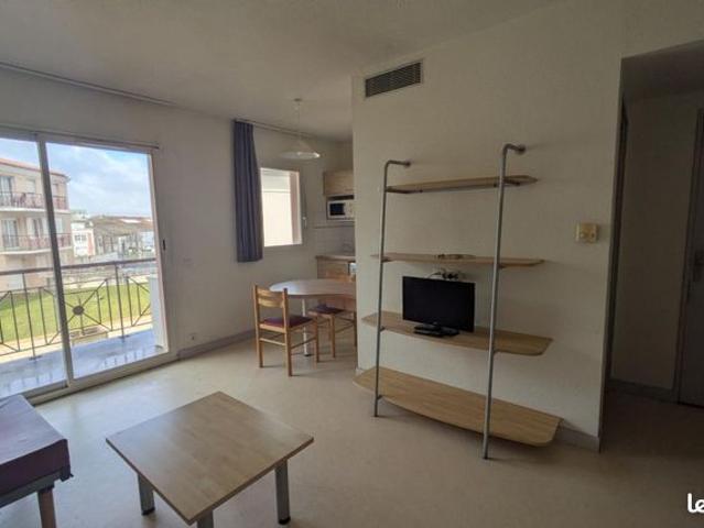 Studio 1 pièce 24 m²