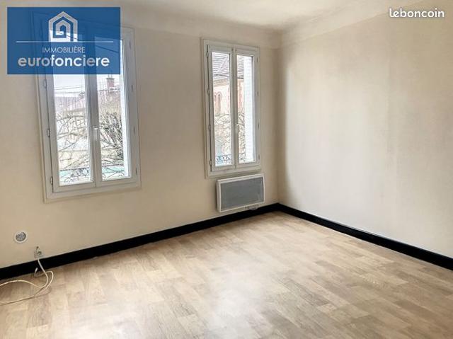 Studio 1 pièce 24 m²