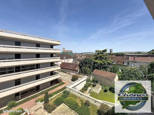 Studio 1 pièce 24 m²