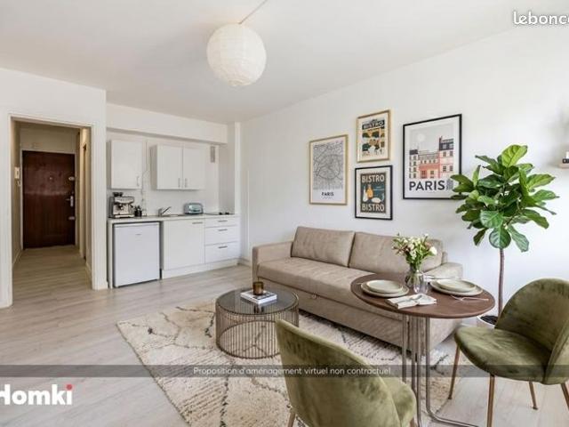 Studio 1 pièce 24 m²
