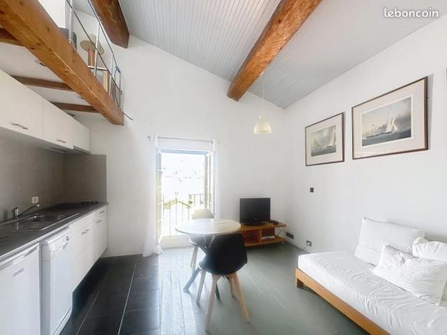 Studio 1 pièce 24 m²