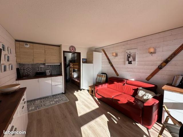 Studio 1 pièce 24 m²
