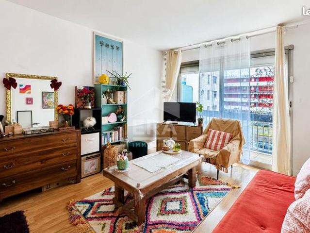 Studio 1 pièce 24 m²