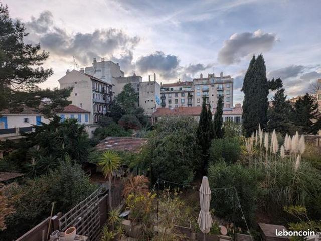 Studio 1 pièce 24 m²
