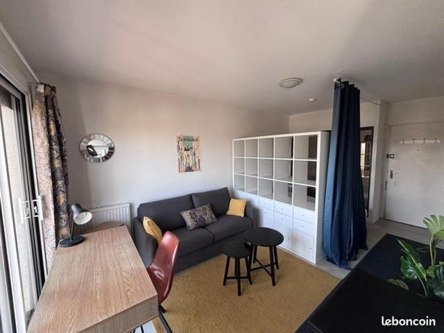 Studio 1 pièce 24 m²