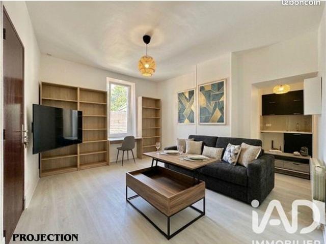 Studio 1 pièce 24 m²