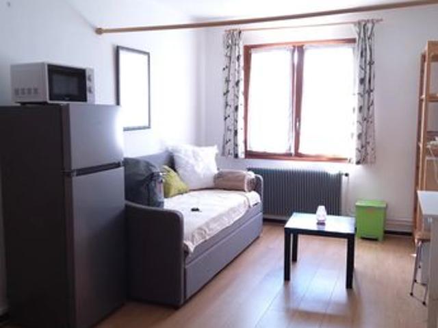 Studio 1 pièce 24 m²