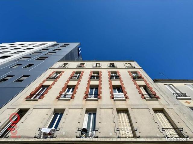 Studio 1 pièce 24 m²