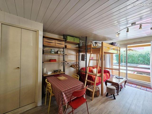 Studio 1 pièce 24 m²