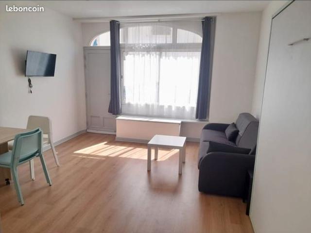 Studio 1 pièce 24 m²