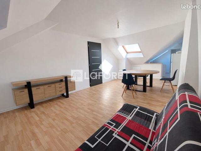 Studio 1 pièce 24 m²