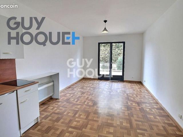 Studio 1 pièce 24 m²