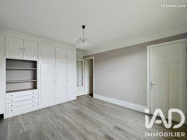 Studio 1 pièce 24 m²