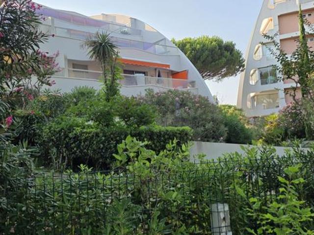 Studio 1 pièce 24 m²