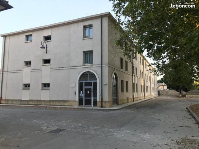 Studio 1 pièce 24 m²