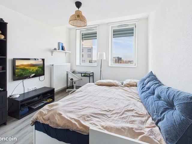 Studio 1 pièce 24 m²