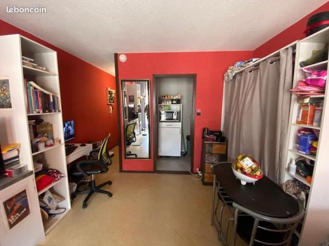 Studio 1 pièce 24 m²